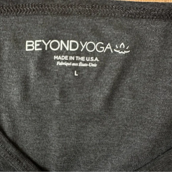 Beyond Yoga Scrunch It Up Cropped Ruched Long Sleeve Shirt Charcoal Gray Sz L - Picture 6 of 9